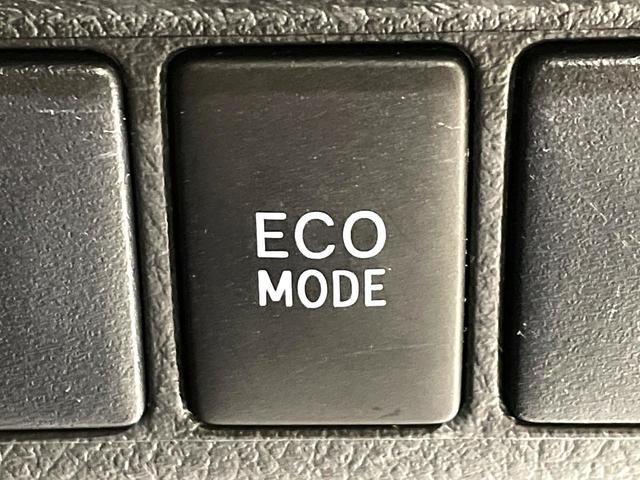 アルファード ２４０Ｓ　Ｃパッケージ　禁煙車　サンルーフ　両側電動スライドドア　フリップダウンモニター　ディスプレイオーディオ　バックカメラ　パワーバックドア　パワーシート　二列目シートオットマン　コーナーセンサー　リアオートエアコン（35枚目）