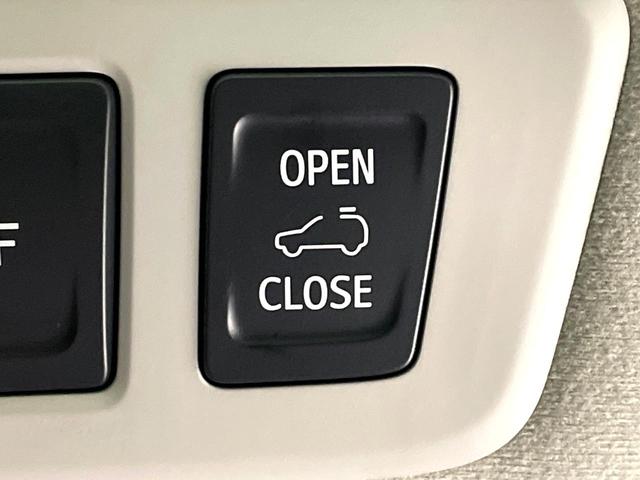 アルファード ２４０Ｓ　Ｃパッケージ　禁煙車　サンルーフ　両側電動スライドドア　フリップダウンモニター　ディスプレイオーディオ　バックカメラ　パワーバックドア　パワーシート　二列目シートオットマン　コーナーセンサー　リアオートエアコン（39枚目）