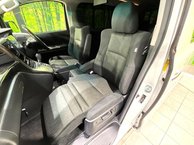 アルファード ２４０Ｓ　Ｃパッケージ　禁煙車　サンルーフ　両側電動スライドドア　フリップダウンモニター　ディスプレイオーディオ　バックカメラ　パワーバックドア　パワーシート　二列目シートオットマン　コーナーセンサー　リアオートエアコン（48枚目）