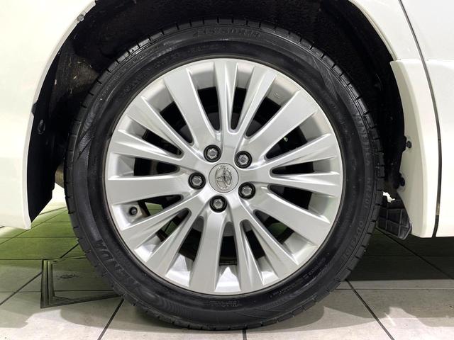 アルファード ２４０Ｓ　Ｃパッケージ　禁煙車　サンルーフ　両側電動スライドドア　フリップダウンモニター　ディスプレイオーディオ　バックカメラ　パワーバックドア　パワーシート　二列目シートオットマン　コーナーセンサー　リアオートエアコン（65枚目）