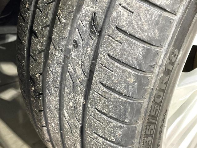 アルファード ２４０Ｓ　Ｃパッケージ　禁煙車　サンルーフ　両側電動スライドドア　フリップダウンモニター　ディスプレイオーディオ　バックカメラ　パワーバックドア　パワーシート　二列目シートオットマン　コーナーセンサー　リアオートエアコン（67枚目）