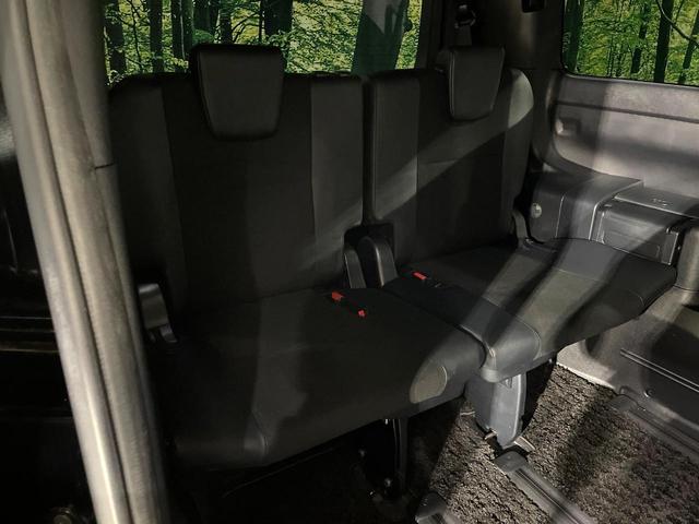 ノア ハイブリッドSi ダブルバイビー 禁煙車 両側電動スライドドア 純正10型ナビ フリップダウンモニター バックカメラ トヨタセーフティセンス シートヒーター リアオートエアコン クルコン LEDヘッド ETC(10枚目)