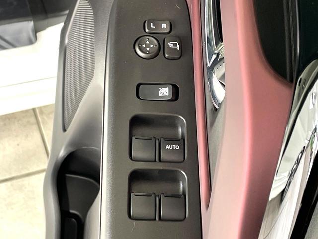 スペーシアカスタム ハイブリッドXS 届出済未使用車 スズキセーフティサポート 両側電動スライドドア レーダークルーズ ハーフレザーシート スマートキー LEDヘッドライト オートハイビーム オートライト シートヒーター オットマン(41枚目)