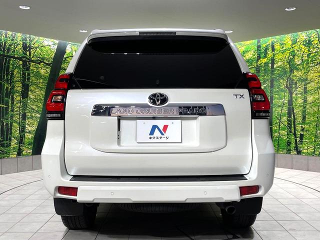 安心の最長１０年・走行無制限保証（有償）をご用意。保証内容も充実はもちろん、無料点検＆オイル交換や、年中無休の全国・２４時間ロードサービスも付帯されておりますのでご安心下さい。