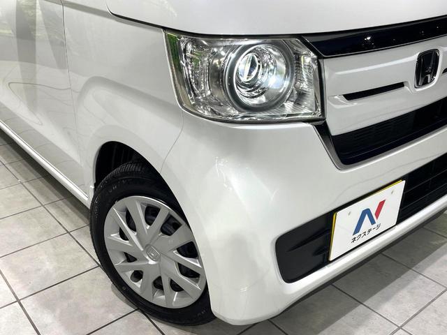 【ＬＥＤヘッドライト】悪天候や夜間走行時も良好な視界を確保し安心して運転できる高輝度ＬＥＤヘッドライトを装備！点灯速度が早く、消費電力も抑えられています。