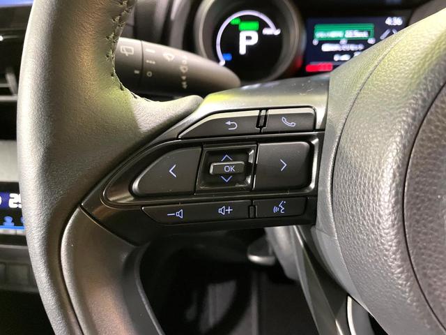 ヤリスクロス ハイブリッドＧ　禁煙車　純正８型ディスプレイオーディオ　全周囲カメラ　レーダークルーズ　セーフティセンス　ＬＥＤヘッド　シートヒーター　オートハイビーム　革巻きステアリング　純正１６インチアルミ　ＥＴＣ（30枚目）