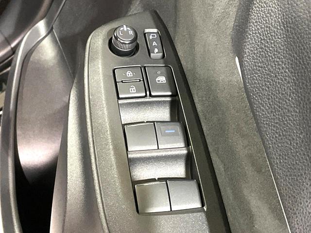 ヤリスクロス ハイブリッドＧ　禁煙車　純正８型ディスプレイオーディオ　全周囲カメラ　レーダークルーズ　セーフティセンス　ＬＥＤヘッド　シートヒーター　オートハイビーム　革巻きステアリング　純正１６インチアルミ　ＥＴＣ（38枚目）