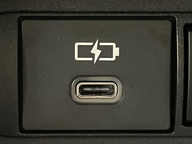 ヤリスクロス ハイブリッドＧ　禁煙車　純正８型ディスプレイオーディオ　全周囲カメラ　レーダークルーズ　セーフティセンス　ＬＥＤヘッド　シートヒーター　オートハイビーム　革巻きステアリング　純正１６インチアルミ　ＥＴＣ（43枚目）