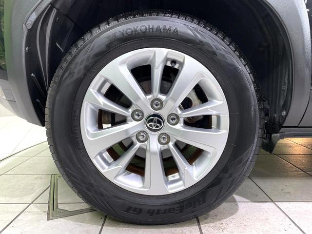 ヤリスクロス ハイブリッドＧ　禁煙車　純正８型ディスプレイオーディオ　全周囲カメラ　レーダークルーズ　セーフティセンス　ＬＥＤヘッド　シートヒーター　オートハイビーム　革巻きステアリング　純正１６インチアルミ　ＥＴＣ（52枚目）