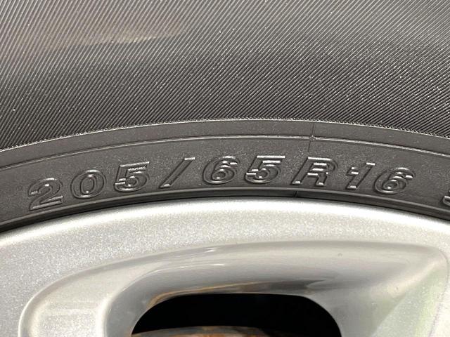 ヤリスクロス ハイブリッドＧ　禁煙車　純正８型ディスプレイオーディオ　全周囲カメラ　レーダークルーズ　セーフティセンス　ＬＥＤヘッド　シートヒーター　オートハイビーム　革巻きステアリング　純正１６インチアルミ　ＥＴＣ（54枚目）