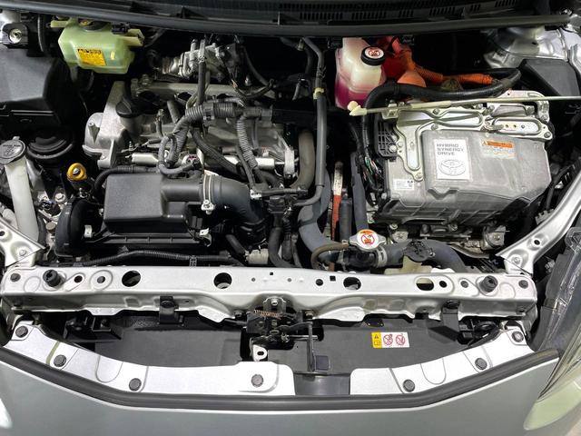 アクア Ｓ　禁煙車　純正ナビ　純正オプションアルミホイール　バックカメラ　セーフティセンス　レーンキープアシスト　スマートキー　ＬＥＤヘッドライト　ＥＴＣ　オートハイビーム　オートライト　オートエアコン（18枚目）