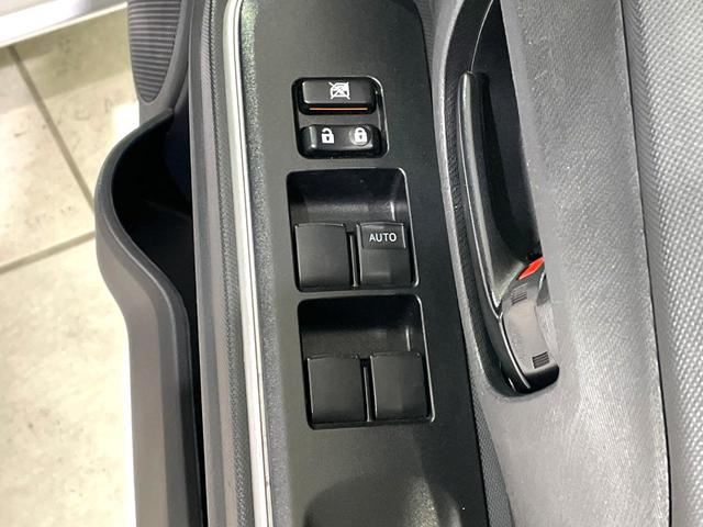 アクア Ｓ　禁煙車　純正ナビ　純正オプションアルミホイール　バックカメラ　セーフティセンス　レーンキープアシスト　スマートキー　ＬＥＤヘッドライト　ＥＴＣ　オートハイビーム　オートライト　オートエアコン（38枚目）