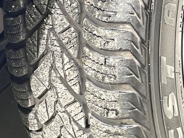 アクア Ｓ　禁煙車　純正ナビ　純正オプションアルミホイール　バックカメラ　セーフティセンス　レーンキープアシスト　スマートキー　ＬＥＤヘッドライト　ＥＴＣ　オートハイビーム　オートライト　オートエアコン（53枚目）