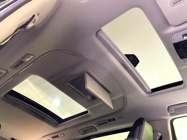 アルファード ２．５Ｓ　Ｃパッケージ　禁煙車　後期　サンルーフ　純正９型ナビ　バックカメラ　フリップダウン　レーダークルーズ　両側電動ドア　セーフティセンス　３眼ＬＥＤヘッド　シートベンチレーション　電動リアゲート（3枚目）