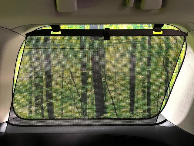 アルファード ２．５Ｓ　Ｃパッケージ　禁煙車　後期　サンルーフ　純正９型ナビ　バックカメラ　フリップダウン　レーダークルーズ　両側電動ドア　セーフティセンス　３眼ＬＥＤヘッド　シートベンチレーション　電動リアゲート（50枚目）