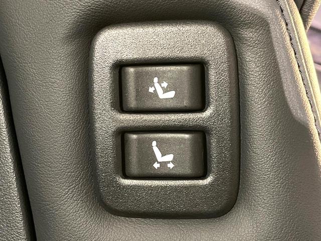 アルファード ２．５Ｓ　Ｃパッケージ　禁煙車　後期　サンルーフ　純正９型ナビ　バックカメラ　フリップダウン　レーダークルーズ　両側電動ドア　セーフティセンス　３眼ＬＥＤヘッド　シートベンチレーション　電動リアゲート（59枚目）