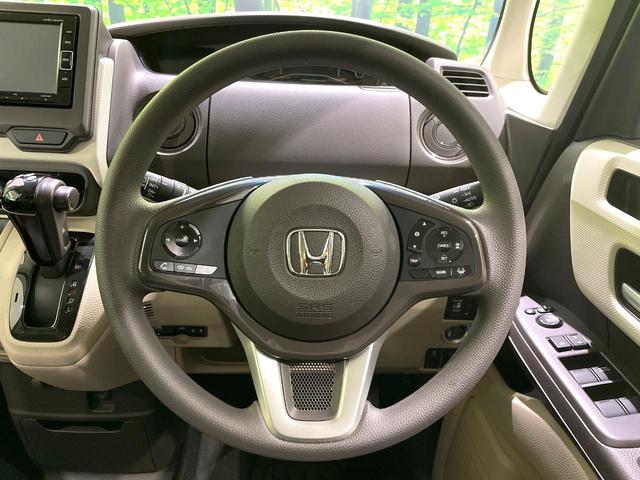 【ステアリングスイッチ】運転中、前方から目線をそらすことなく、オーディオ等の操作が可能な便利機能！安心＆快適なドライブを演出してくれます♪