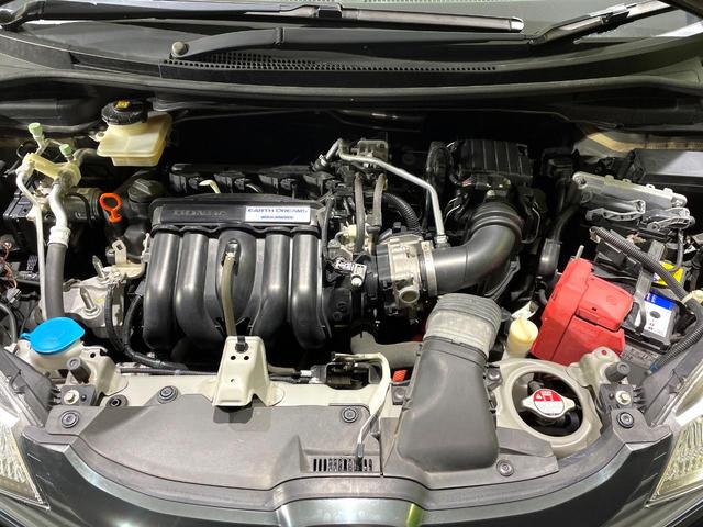 親切・丁寧な専門メカニックスタッフが応対！・車検・点検整備・事故等の修理などアフターサービスも安心。お車のカスタマイズもネクステージのサービススタッフまでご相談ください！