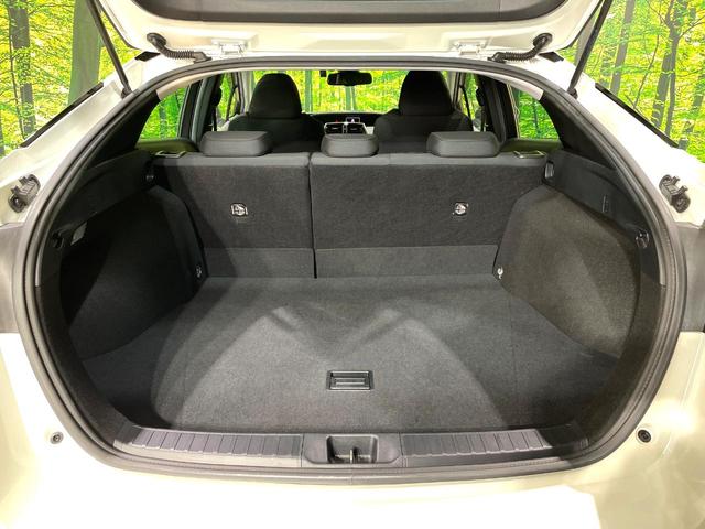 プリウス A 禁煙車 純正ナビ バックカメラ ヘッドアップディスプレイ ブラインドスポットモニター レーダークルーズ パワーシート LEDヘッド オートライト オートエアコン スマートキー パークアシスト ドラレコ(10枚目)