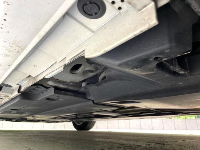 プリウス A 禁煙車 純正ナビ バックカメラ ヘッドアップディスプレイ ブラインドスポットモニター レーダークルーズ パワーシート LEDヘッド オートライト オートエアコン スマートキー パークアシスト ドラレコ(23枚目)