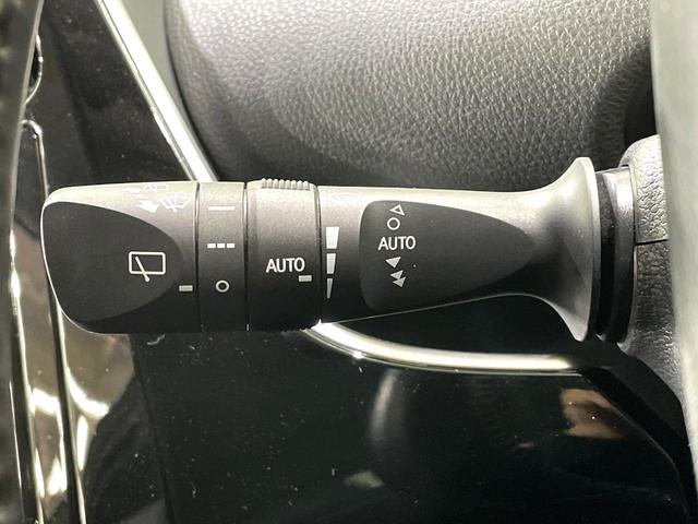 プリウス A 禁煙車 純正ナビ バックカメラ ヘッドアップディスプレイ ブラインドスポットモニター レーダークルーズ パワーシート LEDヘッド オートライト オートエアコン スマートキー パークアシスト ドラレコ(41枚目)