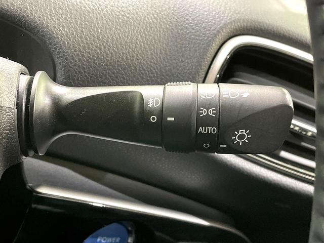 プリウス A 禁煙車 純正ナビ バックカメラ ヘッドアップディスプレイ ブラインドスポットモニター レーダークルーズ パワーシート LEDヘッド オートライト オートエアコン スマートキー パークアシスト ドラレコ(42枚目)