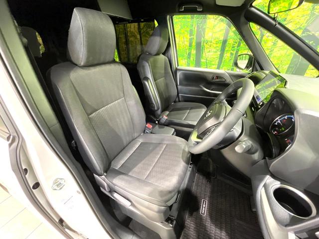 ノア ハイブリッドS-G 禁煙車 7人乗り 純正10型ナビ バックカメラ フリップダウン 両側電動ドア レーダークルーズ セーフティセンス LEDヘッド コーナーセンサー オートハイビーム ETC(8枚目)