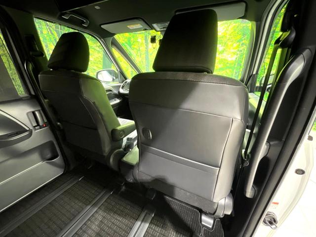 ノア ハイブリッドS-G 禁煙車 7人乗り 純正10型ナビ バックカメラ フリップダウン 両側電動ドア レーダークルーズ セーフティセンス LEDヘッド コーナーセンサー オートハイビーム ETC(48枚目)