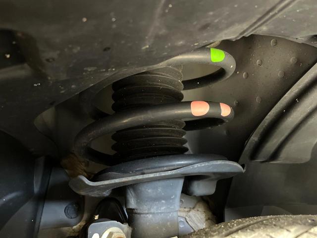 セレナ ハイウェイスターV 禁煙車 セーフティパックA 寒冷地仕様 純正10型ナビ 全周囲カメラ フリップダウン プロパイロット ハンズフリー両側電動ドア デジタルミラー シートヒーター 防水シート(20枚目)