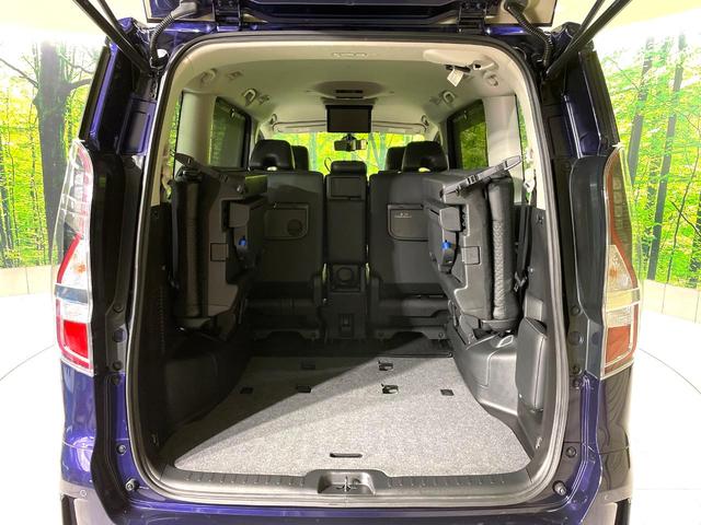 セレナ ハイウェイスターV 禁煙車 セーフティパックA 寒冷地仕様 純正10型ナビ 全周囲カメラ フリップダウン プロパイロット ハンズフリー両側電動ドア デジタルミラー シートヒーター 防水シート(43枚目)