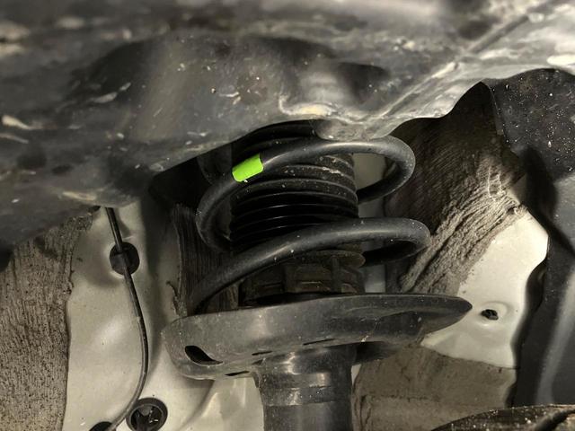 ヤリスクロス Ｚ　禁煙車　純正８型ナビ　バックカメラ　レーダークルーズ　セーフティセンス　　ＬＥＤヘッド　コーナーセンサー　シートヒーター　パワーシート　純正１８インチアルミ（20枚目）