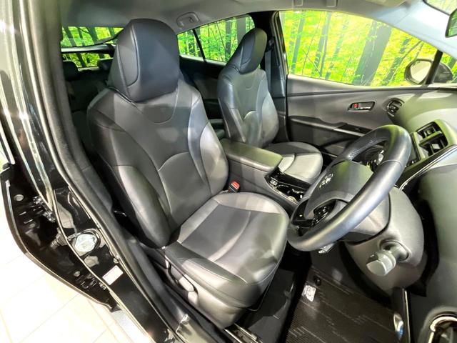 プリウス Ｓツーリングセレクション・ブラックエディション　禁煙車　純正８インチナビ　バックカメラ　レーダークルーズコントロール　セーフティセンス　シートヒーター　ＬＥＤヘッドライト　ＥＴＣ　ドライブレコーダー　１００Ｖ電源　クリアランスソナー（8枚目）