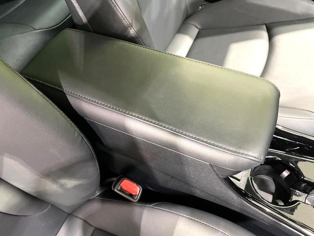 プリウス Ｓツーリングセレクション・ブラックエディション　禁煙車　純正８インチナビ　バックカメラ　レーダークルーズコントロール　セーフティセンス　シートヒーター　ＬＥＤヘッドライト　ＥＴＣ　ドライブレコーダー　１００Ｖ電源　クリアランスソナー（37枚目）