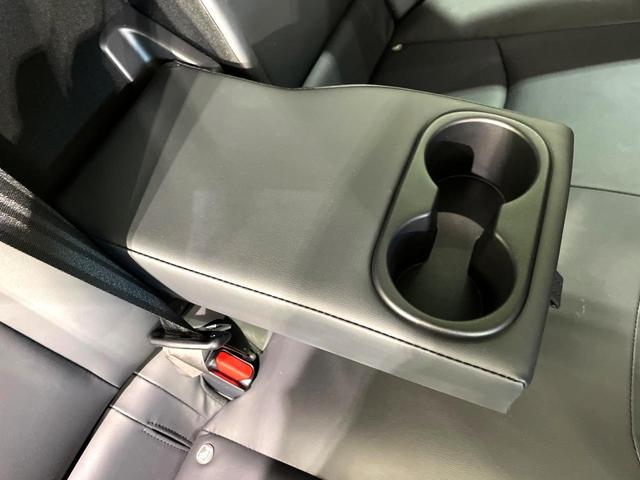 プリウス Ｓツーリングセレクション・ブラックエディション　禁煙車　純正８インチナビ　バックカメラ　レーダークルーズコントロール　セーフティセンス　シートヒーター　ＬＥＤヘッドライト　ＥＴＣ　ドライブレコーダー　１００Ｖ電源　クリアランスソナー（39枚目）