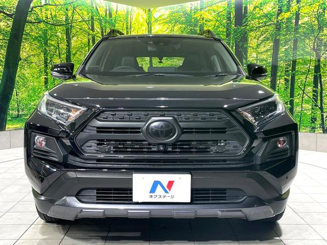 ＲＡＶ４ アドベンチャー　オフロードパッケージ　禁煙車　４ＷＤ　ナビ付ディスプレイオーディオ　全方位カメラ　シートヒーター／ベンチレーション　デジタルインナーミラー　ブラインドスポットモニター　パワーバックドア　レーダークルーズ（14枚目）