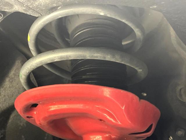 ＲＡＶ４ アドベンチャー　オフロードパッケージ　禁煙車　４ＷＤ　ナビ付ディスプレイオーディオ　全方位カメラ　シートヒーター／ベンチレーション　デジタルインナーミラー　ブラインドスポットモニター　パワーバックドア　レーダークルーズ（20枚目）