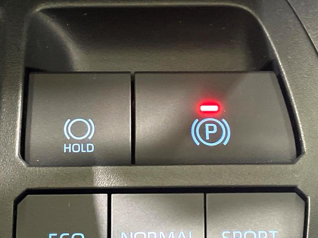 ＲＡＶ４ アドベンチャー　オフロードパッケージ　禁煙車　４ＷＤ　ナビ付ディスプレイオーディオ　全方位カメラ　シートヒーター／ベンチレーション　デジタルインナーミラー　ブラインドスポットモニター　パワーバックドア　レーダークルーズ（31枚目）