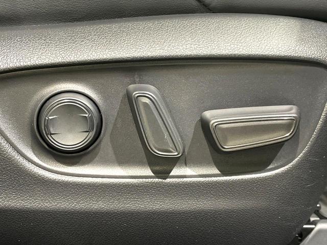 ＲＡＶ４ アドベンチャー　オフロードパッケージ　禁煙車　４ＷＤ　ナビ付ディスプレイオーディオ　全方位カメラ　シートヒーター／ベンチレーション　デジタルインナーミラー　ブラインドスポットモニター　パワーバックドア　レーダークルーズ（41枚目）