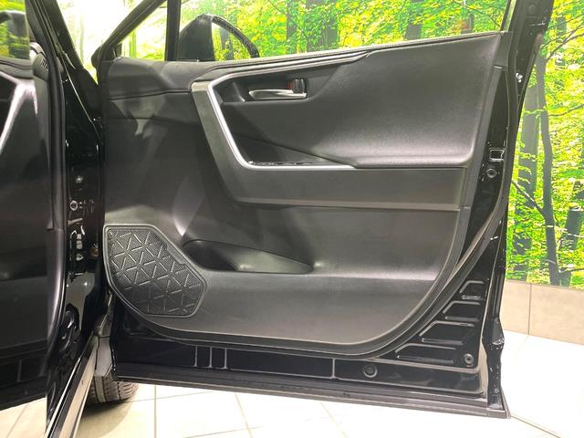 ＲＡＶ４ アドベンチャー　オフロードパッケージ　禁煙車　４ＷＤ　ナビ付ディスプレイオーディオ　全方位カメラ　シートヒーター／ベンチレーション　デジタルインナーミラー　ブラインドスポットモニター　パワーバックドア　レーダークルーズ（63枚目）