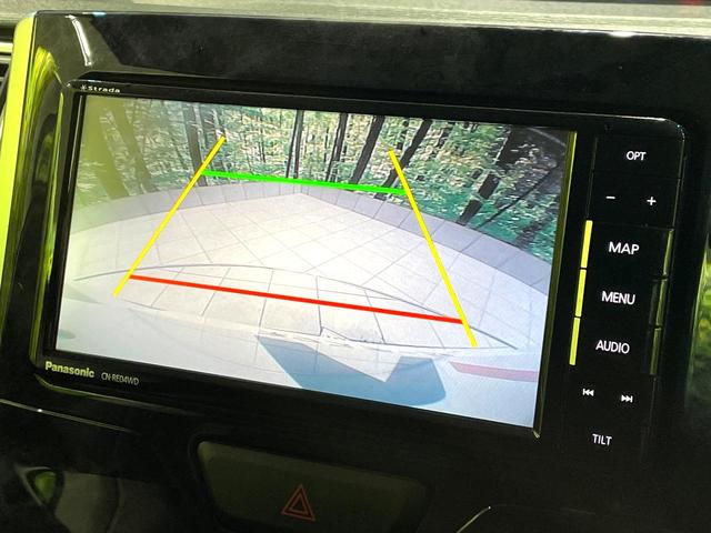 タント カスタムＲＳ　トップエディションＳＡＩＩＩ　禁煙車　ＳＤナビ　両側パワースライドドア　後席モニター　スマートアシスト３　シートヒーター　Ｂｌｕｅｔｏｏｔｈ　ハーフレザーシート　ＬＥＤヘッドライト　スマートキー　ＥＴＣ（4枚目）
