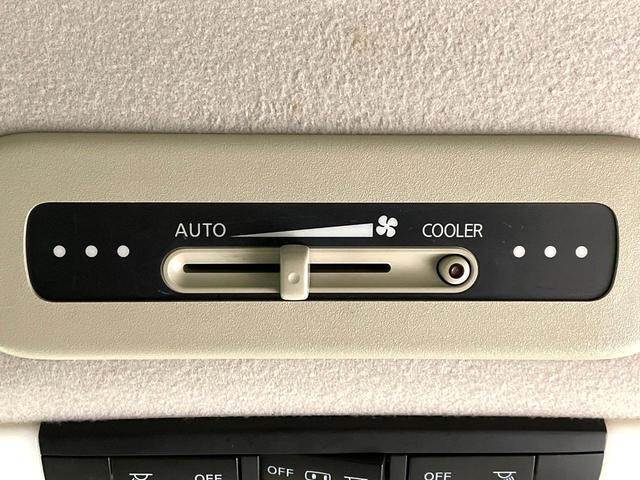 セレナ ハイウェイスター プロパイロットエディション 禁煙車 フリップダウンモニター 純正9インチナビ バックカメラ プロパイロット 両側パワースライドドア ETC ドライブレコーダー スマートキー LEDヘッドライト 純正16インチアルミホイール(42枚目)