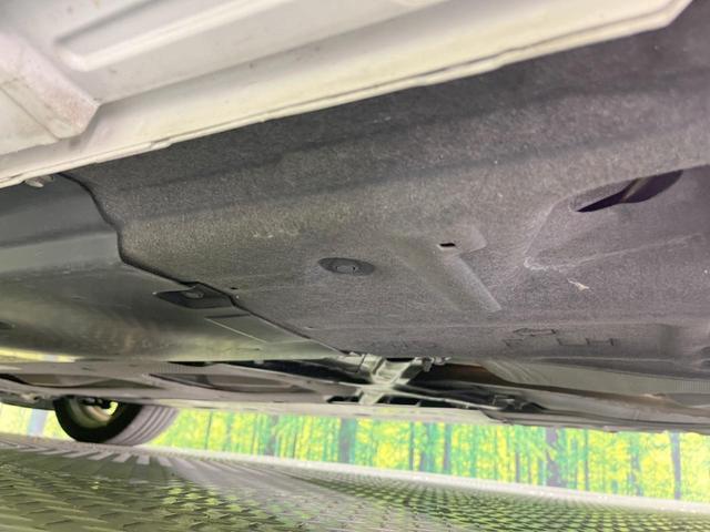 MAZDA3ファストバック 15Sツーリング 純正SDナビ 全周囲カメラ 衝突被害軽減システム レーダークルーズ 禁煙車 コーナーセンサー スマートキー LEDヘッド ビルトインETC オートハイビーム 車線逸脱警報 オートライト(22枚目)