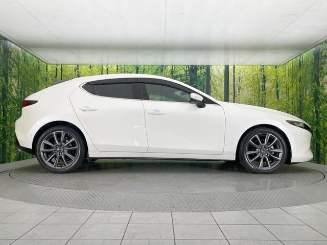 MAZDA3ファストバック 15Sツーリング 純正SDナビ 全周囲カメラ 衝突被害軽減システム レーダークルーズ 禁煙車 コーナーセンサー スマートキー LEDヘッド ビルトインETC オートハイビーム 車線逸脱警報 オートライト(35枚目)