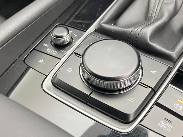 MAZDA3ファストバック 15Sツーリング 純正SDナビ 全周囲カメラ 衝突被害軽減システム レーダークルーズ 禁煙車 コーナーセンサー スマートキー LEDヘッド ビルトインETC オートハイビーム 車線逸脱警報 オートライト(55枚目)