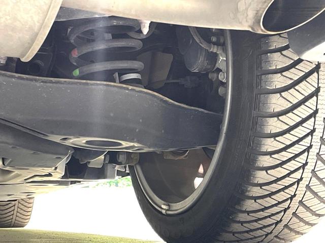 カローラツーリング ハイブリッド ダブルバイビー 禁煙車 純正9インチナビ バックカメラ レーダークルーズコントロール セーフティセンス ETC ハーフレザーシート LEDヘッドライト ドライブレコーダー スマートキー Bluetooth再生(20枚目)