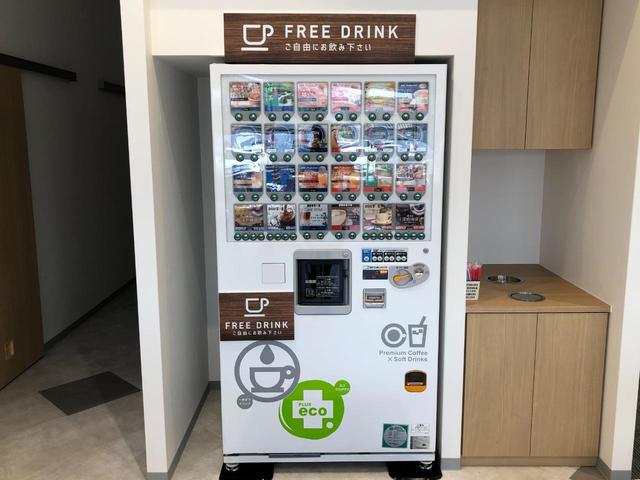 カローラツーリング ハイブリッド ダブルバイビー 禁煙車 純正9インチナビ バックカメラ レーダークルーズコントロール セーフティセンス ETC ハーフレザーシート LEDヘッドライト ドライブレコーダー スマートキー Bluetooth再生(79枚目)