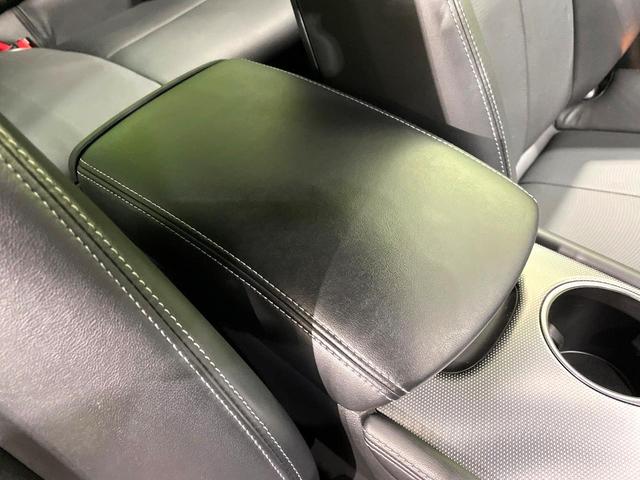 スカイライン 200GT-tタイプSP 禁煙車 純正ナビ 全周囲カメラ インテリジェントクルーズコントロール シートヒーター ETC 黒革シート パワーシート ドライブレコーダー LEDヘッドライト アイドリングストップ(29枚目)