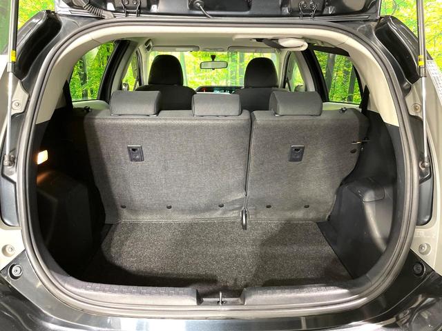 アクア S 禁煙車 純正ナビ バックカメラ ETC スマートキー オートエアコン オートライト HIDヘッドライト ヘッドライトレベライザー 電動格納ミラー ステアリングスイッチ Bluetooth再生(27枚目)