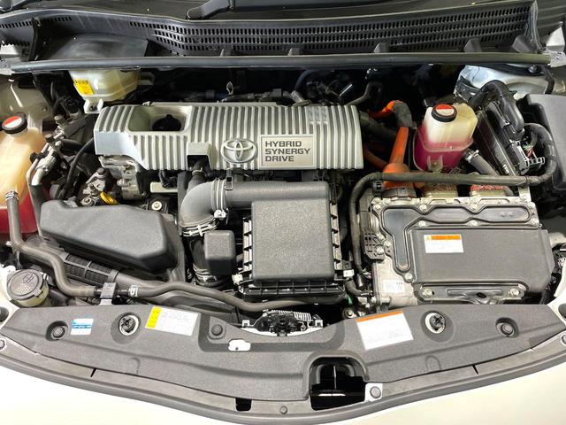 プリウス Gツーリングセレクション 禁煙車 純正ナビ バックカメラ クルーズコントロール ETC スマートキー ハーフレザーシート LEDヘッドライト ドライブレコーダー パワーシート オートエアコン オートライト(18枚目)