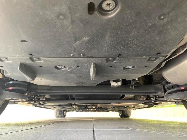 プリウス Gツーリングセレクション 禁煙車 純正ナビ バックカメラ クルーズコントロール ETC スマートキー ハーフレザーシート LEDヘッドライト ドライブレコーダー パワーシート オートエアコン オートライト(19枚目)